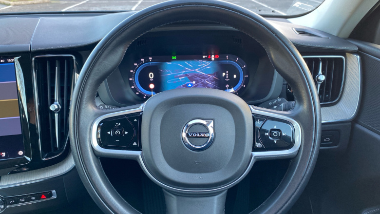 Volvo Xc60 2.0 B4D Inscription 5dr AWD Geartronic Diesel Estate